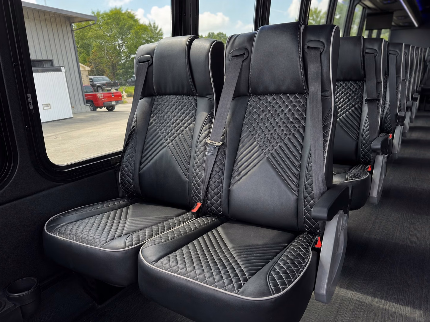 west jordan groups rely on charter buses to beat the drive to salt lake city international airport